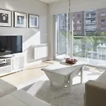 Black & White 3 Apartment By Feelfree Rentals